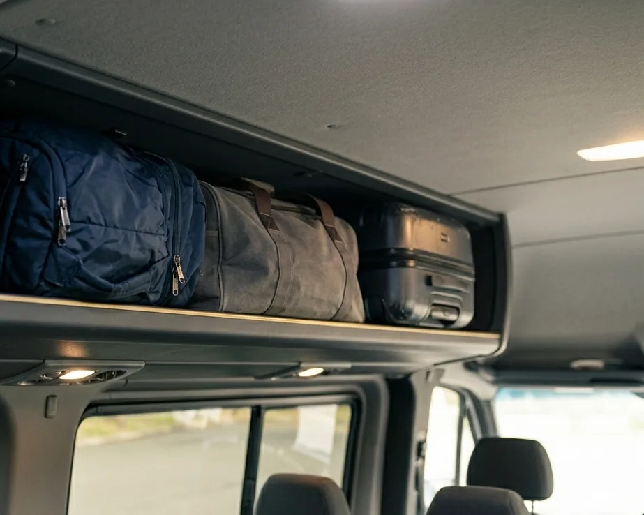 Luggage hold
